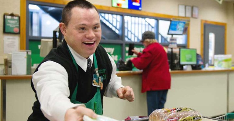 Grocery Bagger With a Disability Was Ridiculed by a Customer